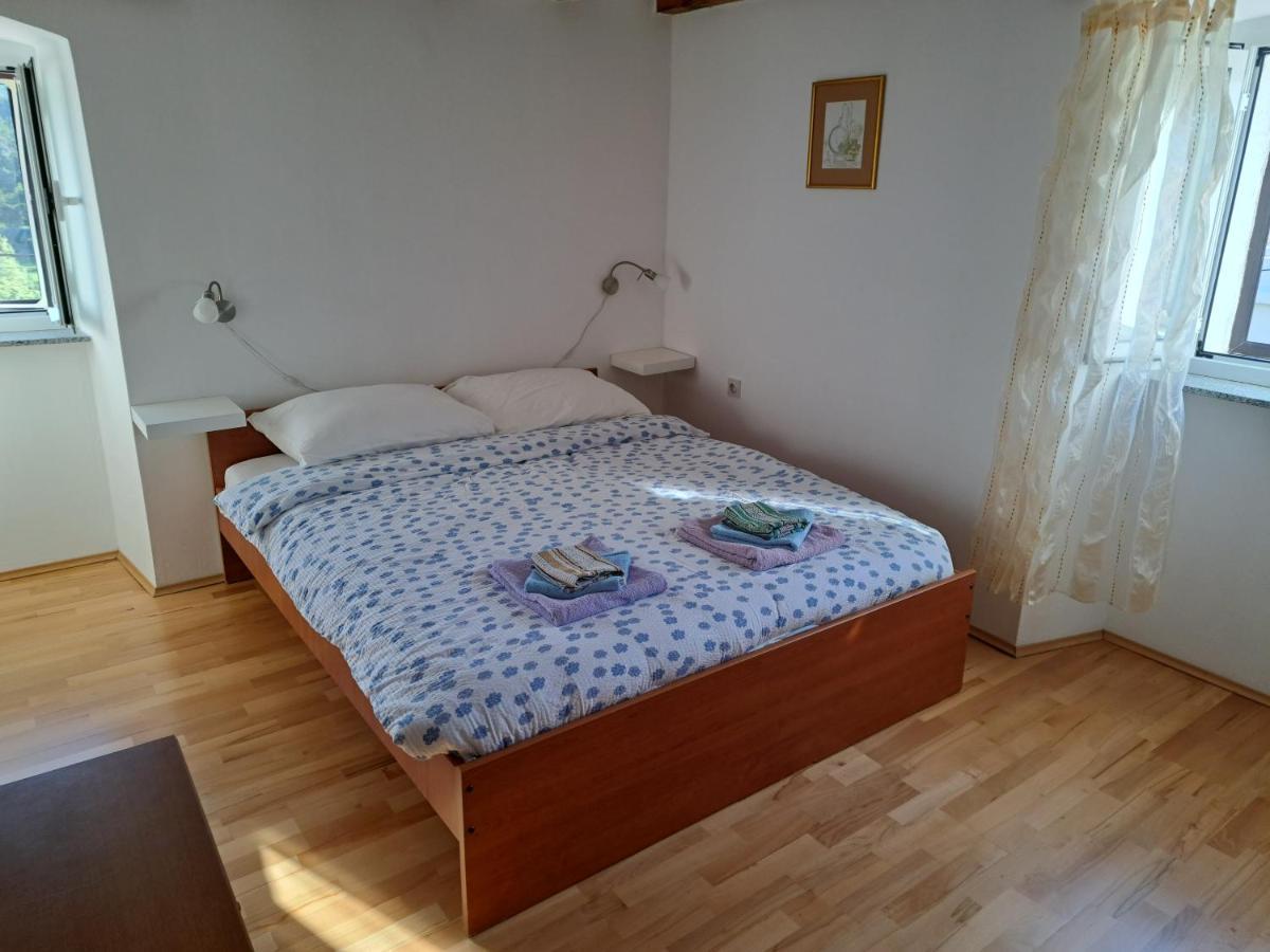 Holiday Home Pernat Bagian luar foto